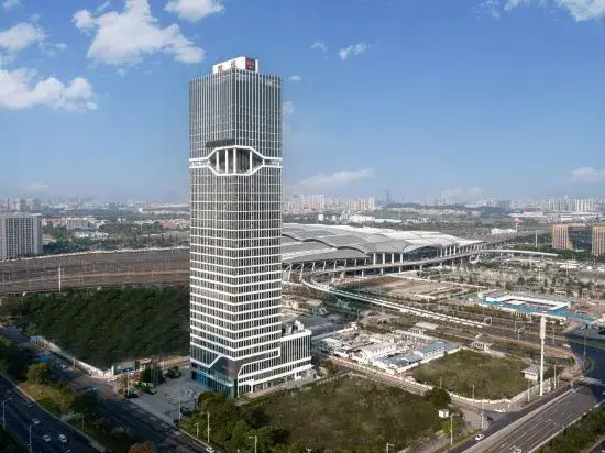 Radisson Red Guangzhou South Railway Station