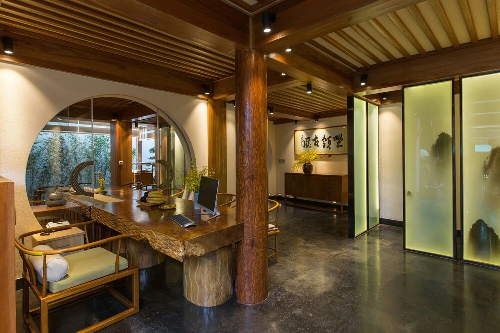 The Willow Hotel