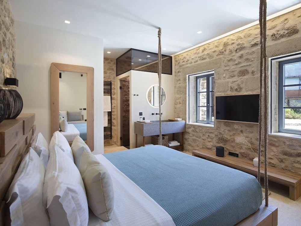 Villa with outdoor pool for 8 persons