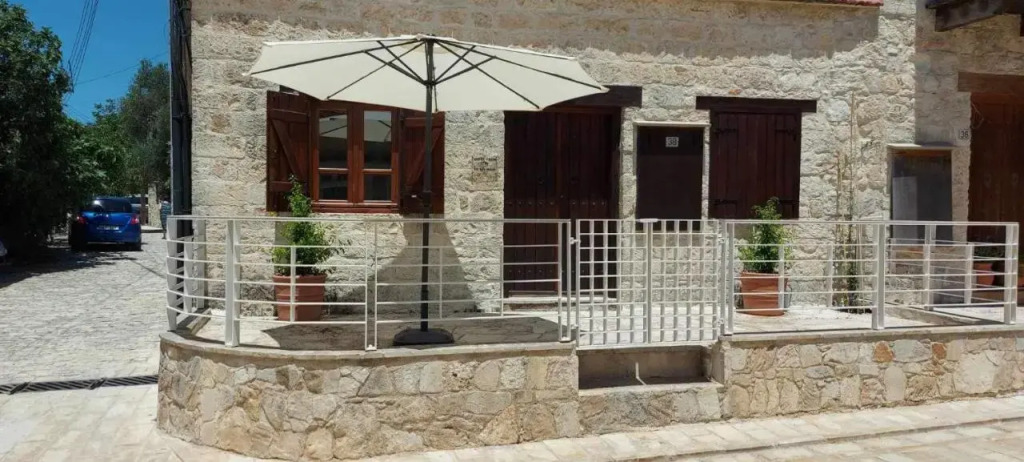 Villa Saint George - Stone Costa