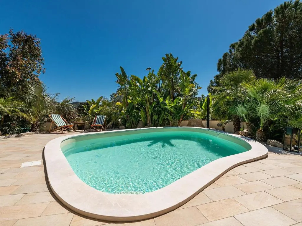 Giglio di Chia - Your Dream Holiday