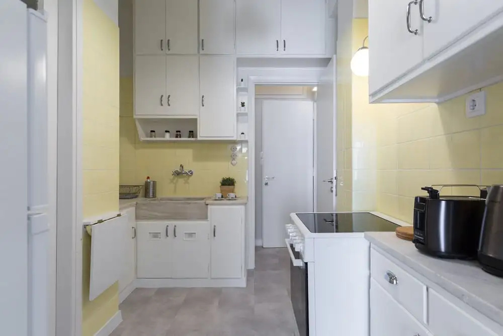 UPSTREET Chic Flat in the Heart of Athens