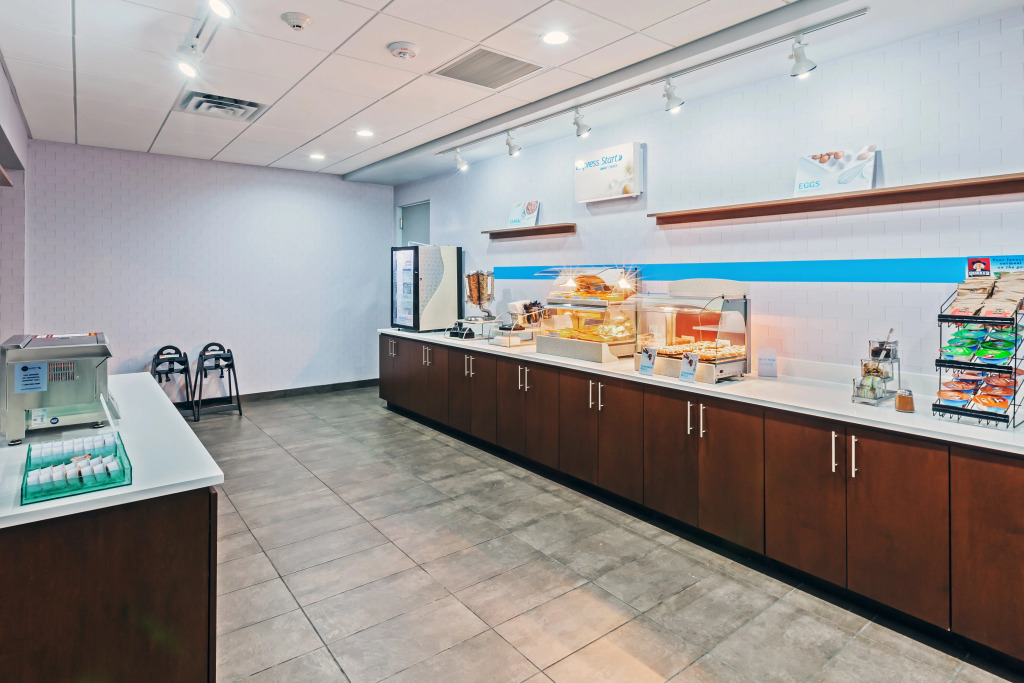 Holiday Inn Express & Suites - Coffeyville by IHG