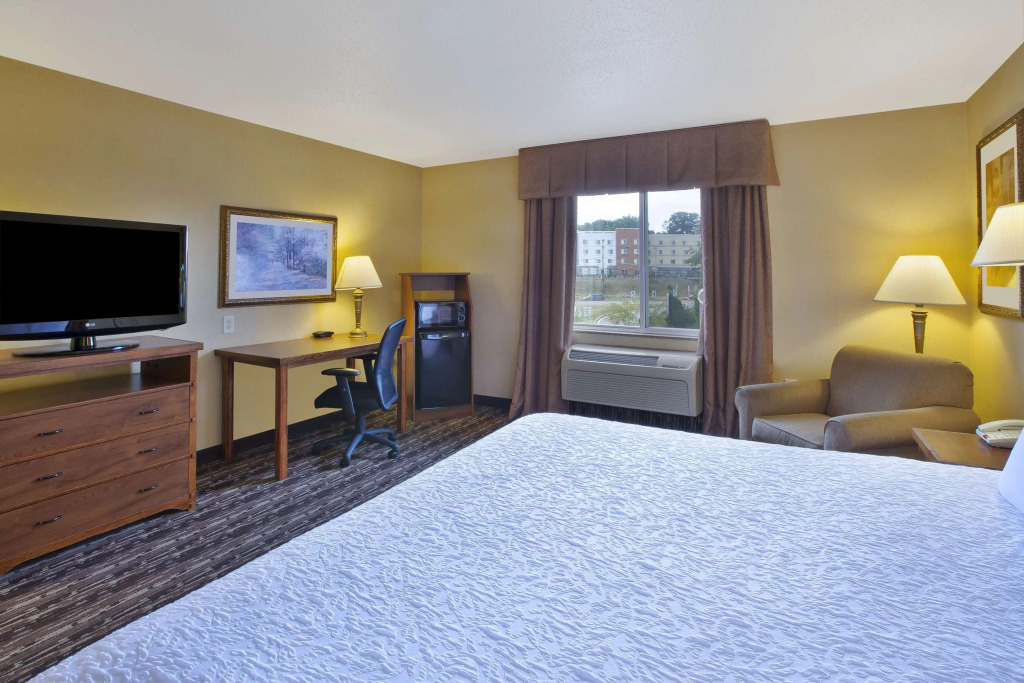 Hampton Inn Pittsburgh Area-Beaver Valley-Center Township