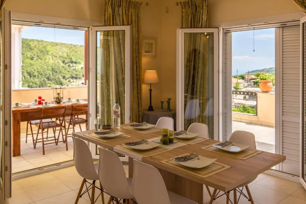 Dimitras House with Private Pool