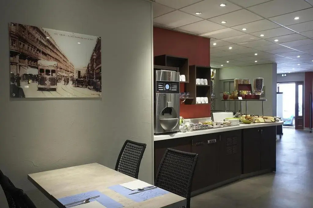 Kyriad Lille Centre Gares