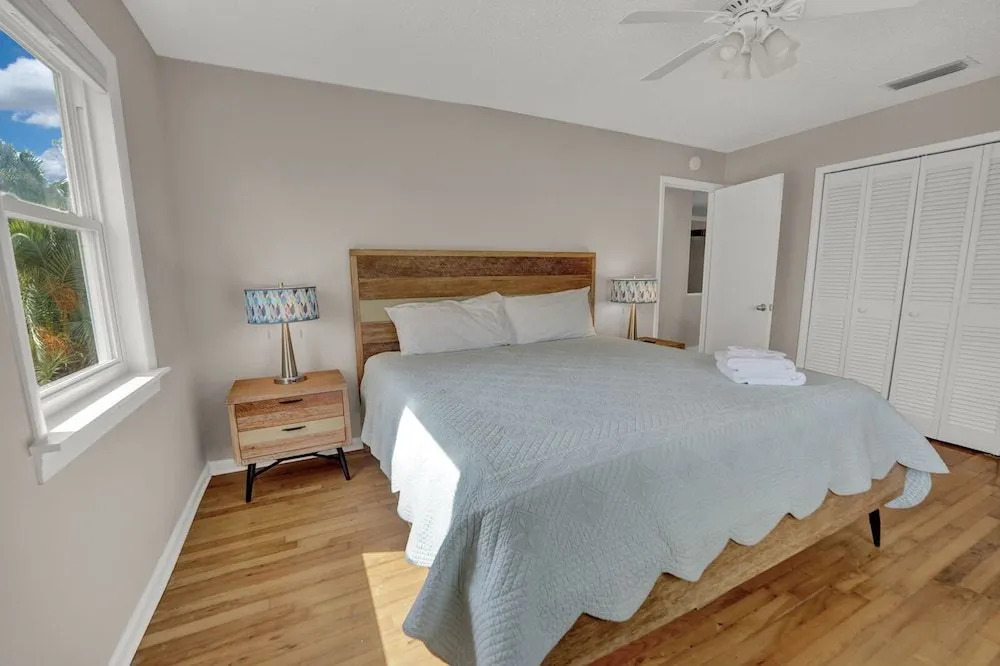 Pet-Friendly Bay View Home w/ Screened Pool Near Lighthouse