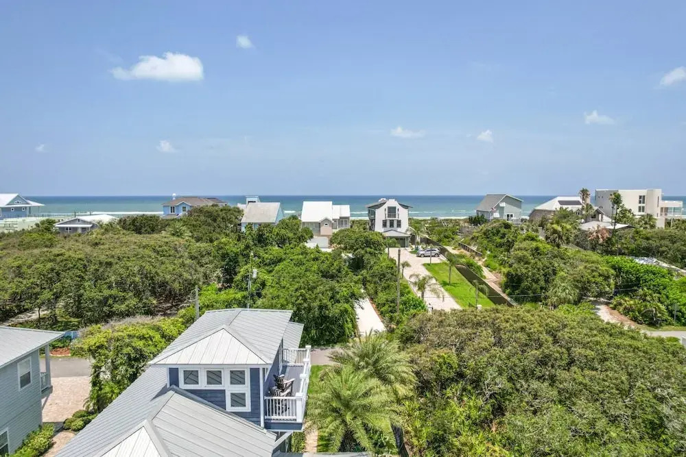 Crescent Cove