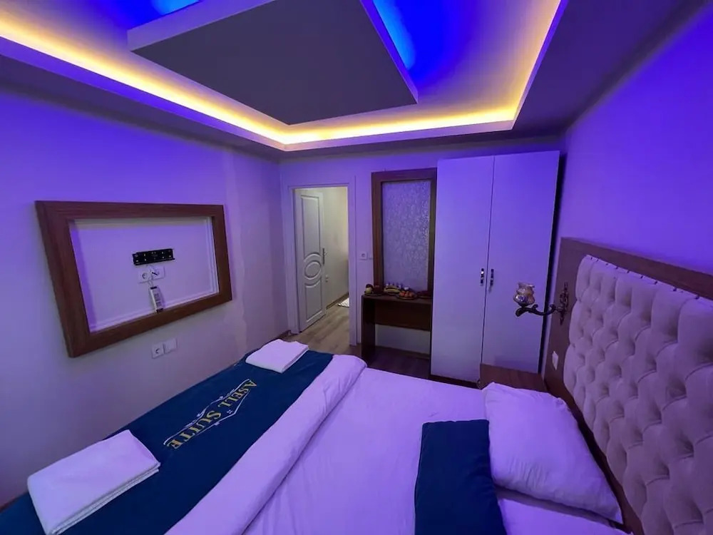Asell Suite