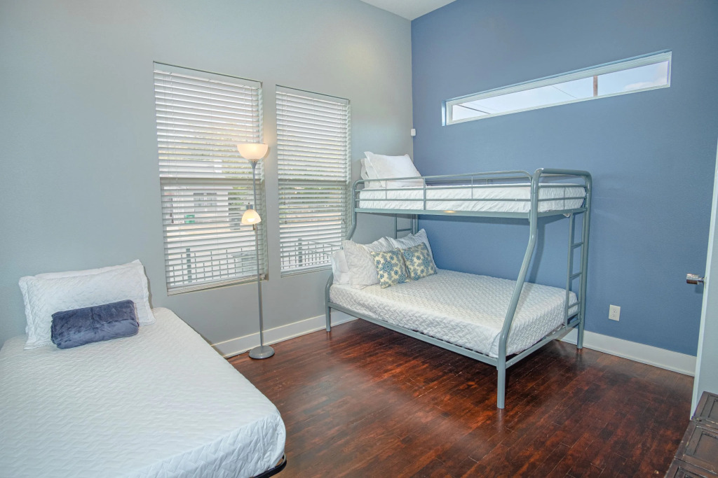 Prosperity Place Remodeled 3br 2ba Near Downtown