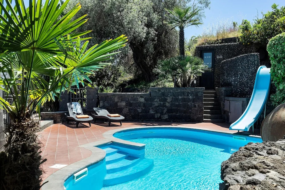 Tenuta la Timpa Vela rooms And pool