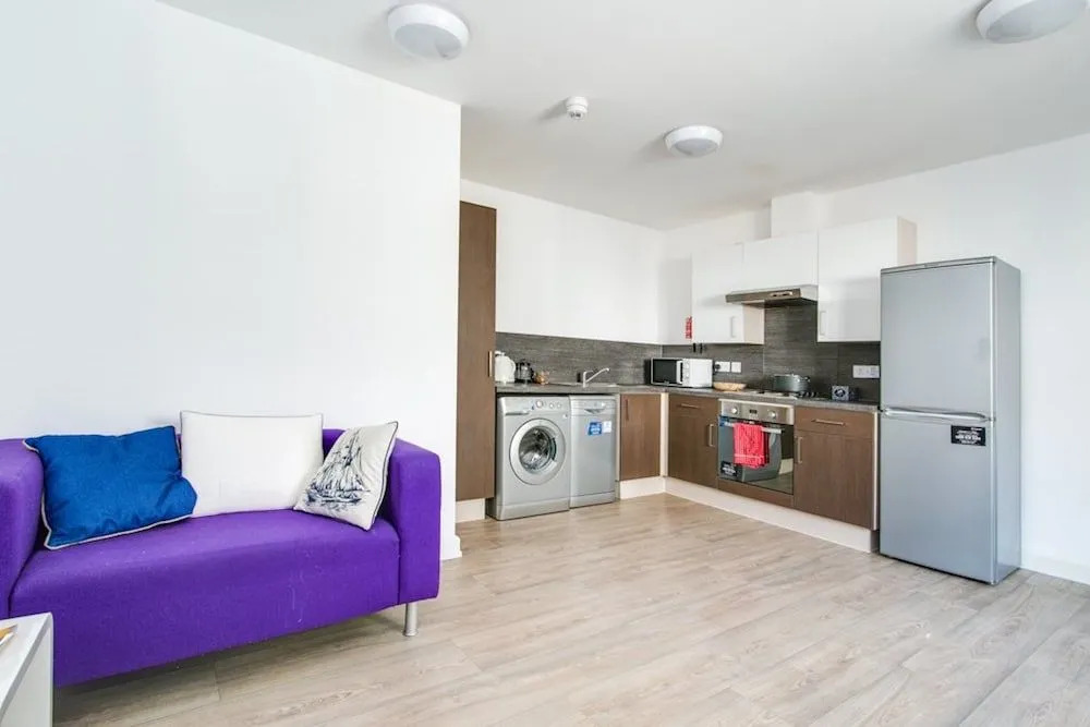 Comfortable Rooms & Apartments - BANGOR