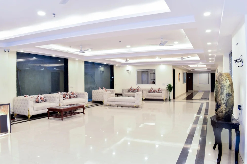 Hotel Yash Palace Near IGI Airport