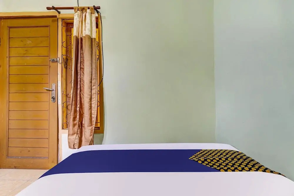 SPOT ON 91159 Kost Putrana Syariah