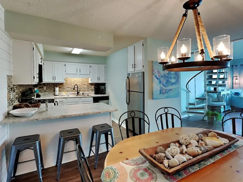 Cotton Bayou Condominiums by Southern Vacation Rentals