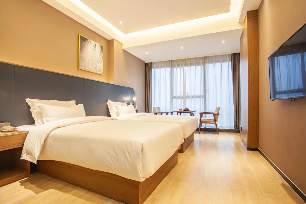 Yuanguang Hotel