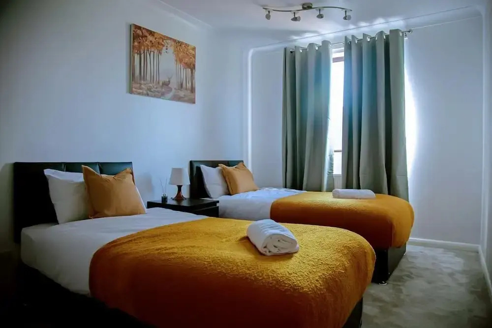 Tranquil 3B House- Sleeps 6, Garden & Free Parking