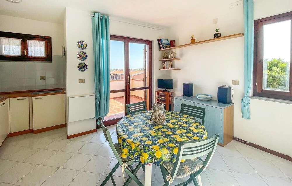 Beautiful Apartment in Stintino With 2 Bedrooms