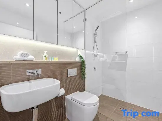 Stunning Waterview 2Bed Apt North Sydney
