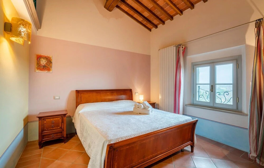 Beautiful Apartment in Lari With 2 Bedrooms, Wifi and Outdoor Swimming Pool