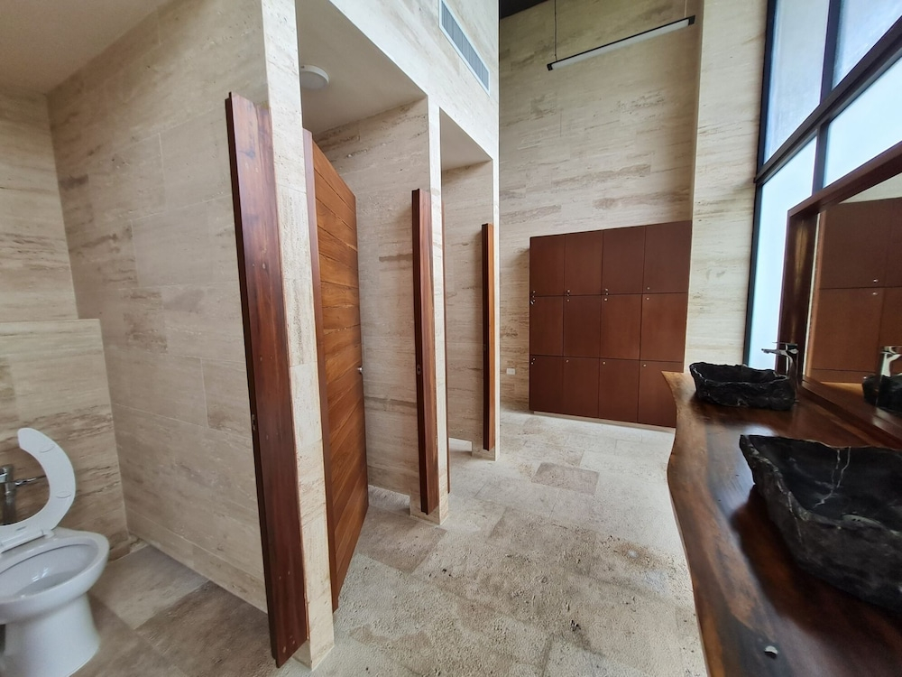 CONDOMINIO DE LUJO - AWA a mts del Mar