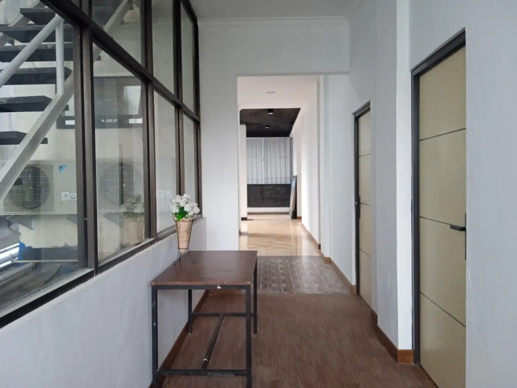 Gorland Hostel Syariah near GOR Satria Purwokerto RedPartner