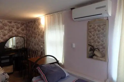 Inn on Pavlova 19