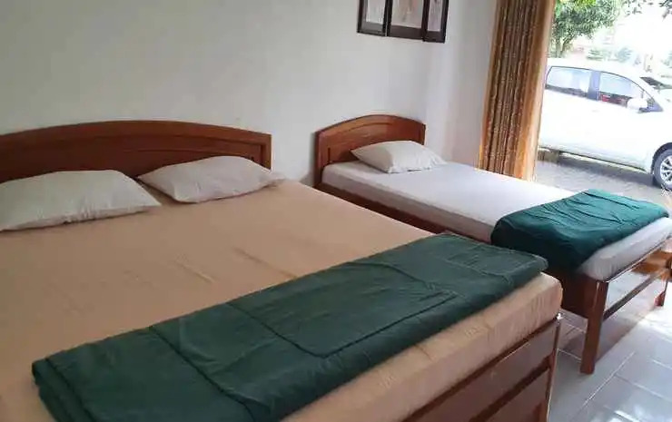 Oyo 90481 Vanda Guest House Batu