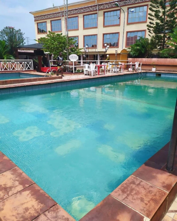 Piccadilly Suites