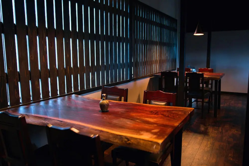root hakone Bar & Guesthouse