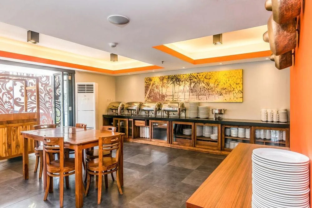 Hardys Rofa Hotel And Spa Legian by ZEN Rooms