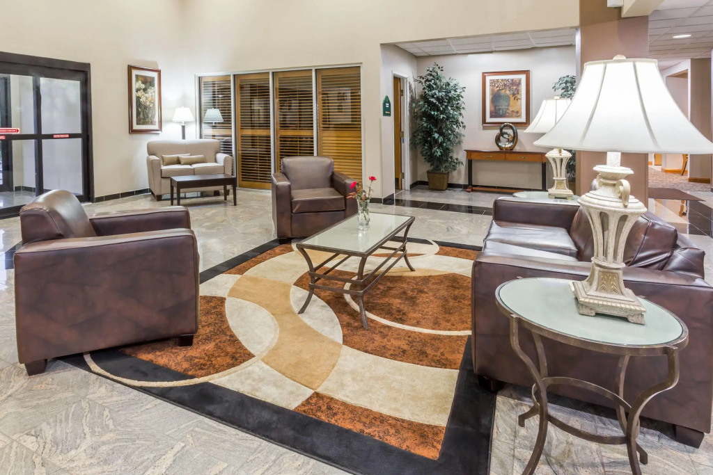 Wingate by Wyndham Joliet