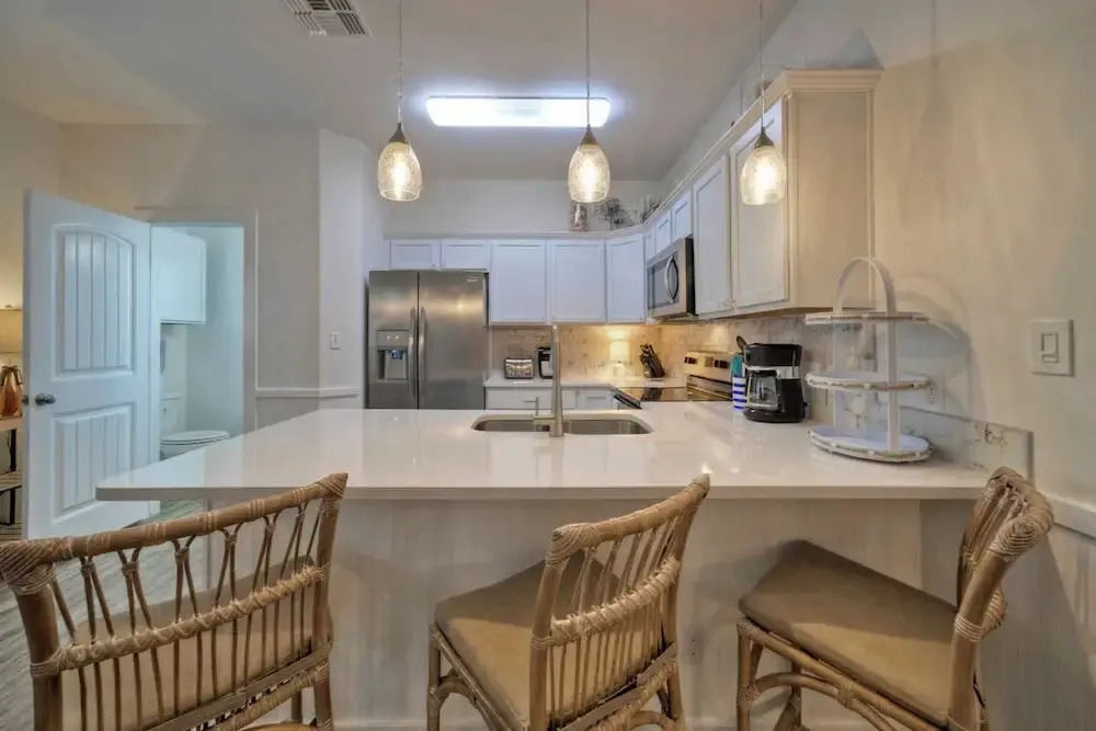 2 Blocks to the Beach, Patio, Resort Pool w/ Slide Tranquil Tides by Avantstay