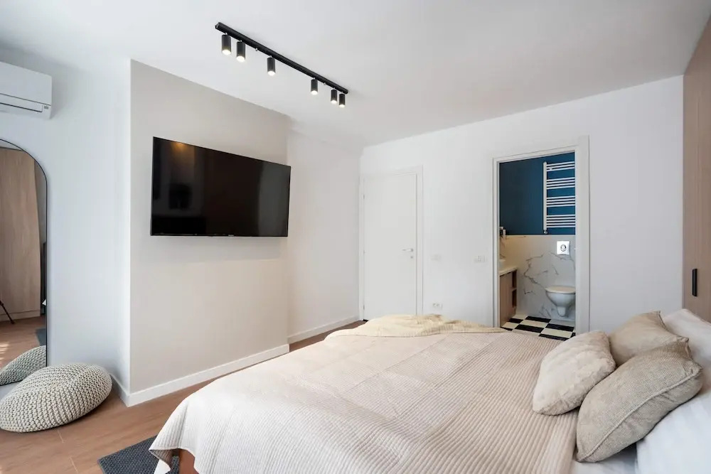Unique & Fun 3BR by Cismigiu Gardens & Calea Victoriei