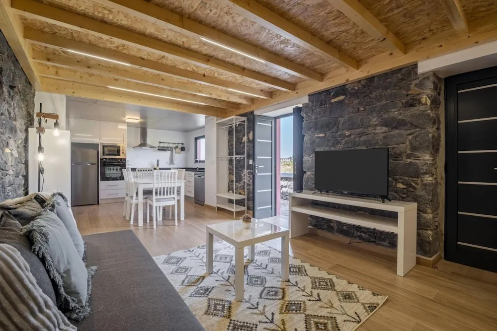 Mountain Retreat by Homie