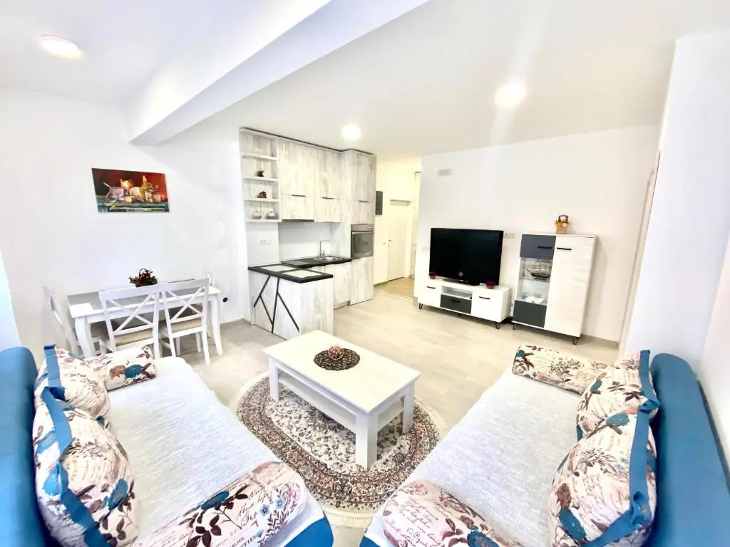 Apartment 31