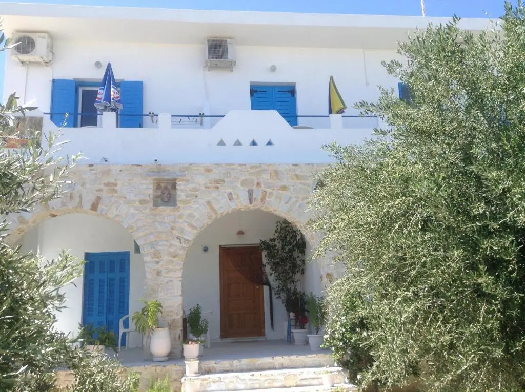 Rania Apartments