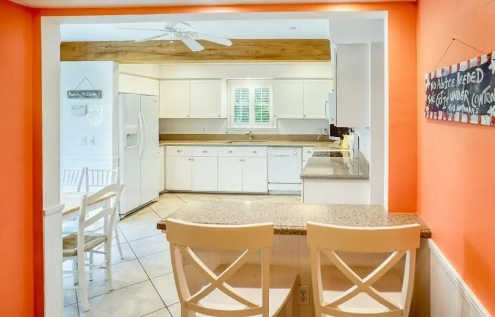 Lollipop 3 Bedroom Home by RedAwning