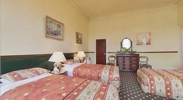 Langley Bank Guest House