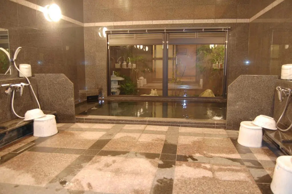 Hotel Route-Inn Kitakyushu-Wakamatsu Ekihigashi