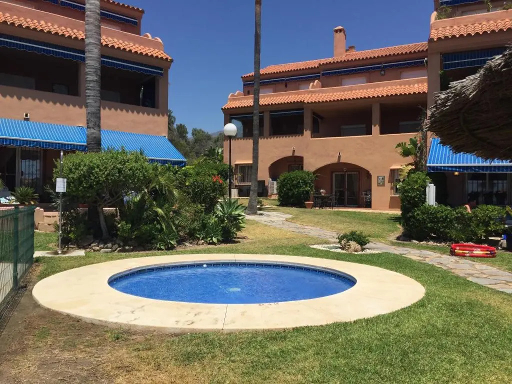 Urb Playa Azul 24