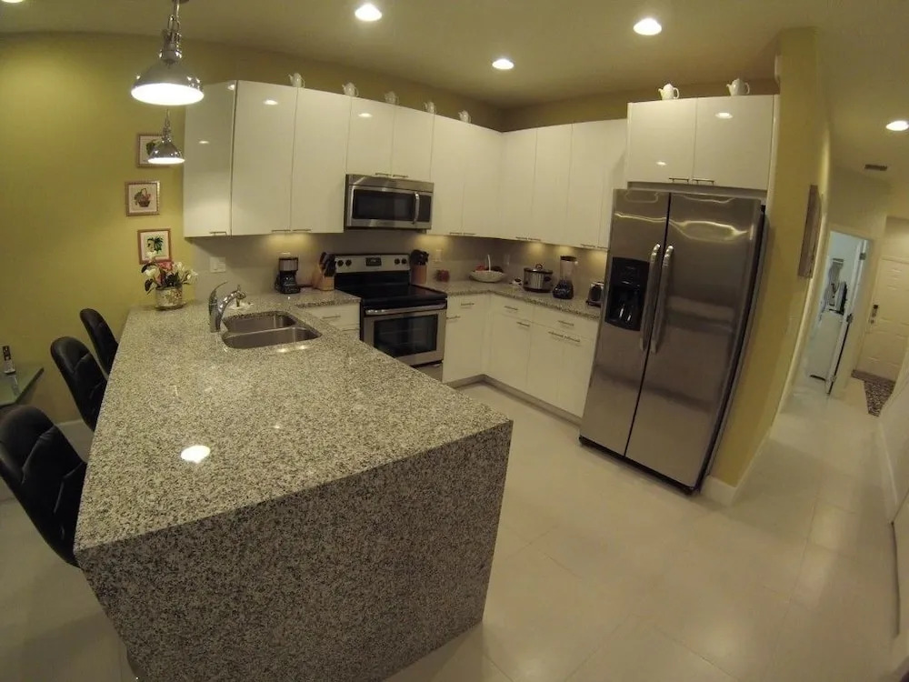 Aco63664 - Serenity - 3 Bed 3 Baths Townhouse