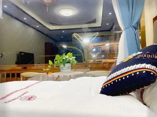 Hailuogou Yunyixiaoshe Homestay