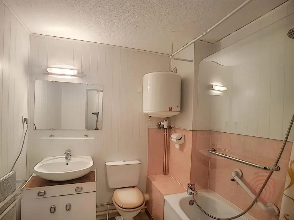 Appartement Lamalou-les-Bains, 1 pièce, 2 personnes - FR-1-451-98