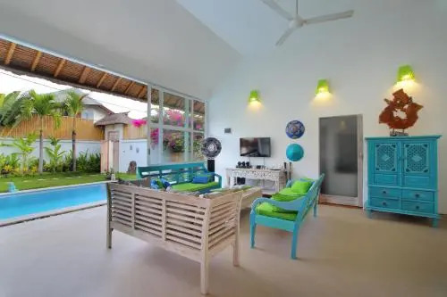 Villa Blue