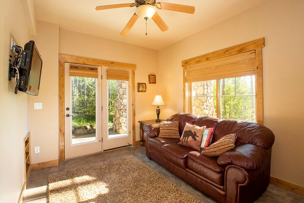 Leland Creek Home 5 Br home by RedAwning