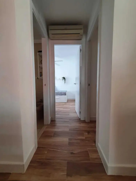 Excellent Location, Very Close to the Beach and Very Bright House