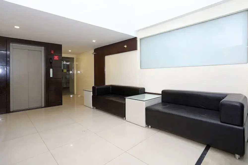 OYO 10607 Hotel Image Point