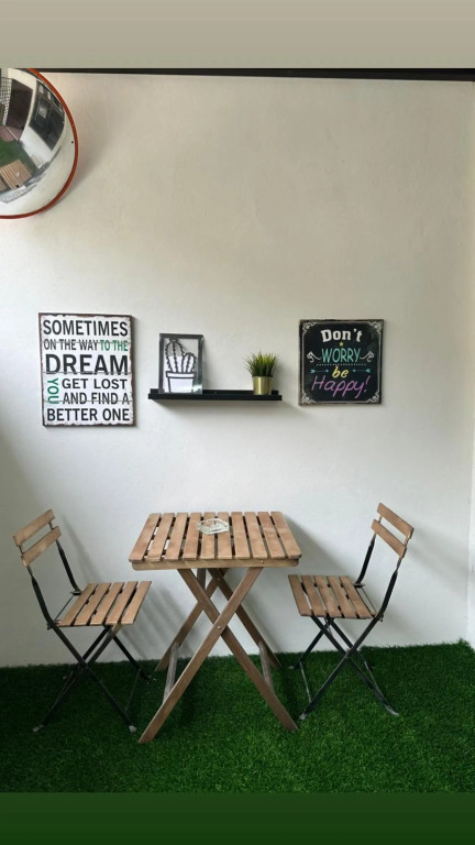 LEPAK-LEPAK HOMESTAY @ INDERA MAHKOTA