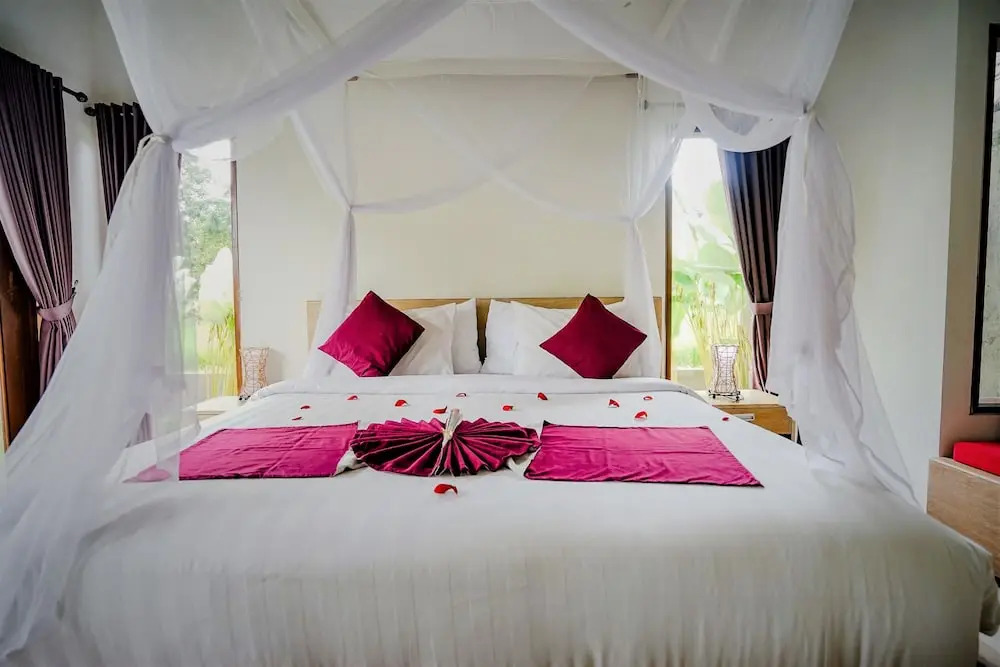 Three Gold Luxury Private Villas